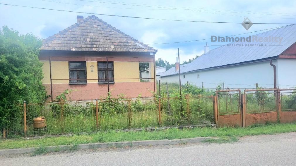 Na predaj rodinný dom, Veľaty, okres Trebišov, Košický kraj,