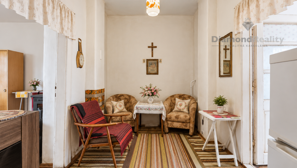 🏡 NA PREDAJ MALÝ RODINNÝ DOMČEK - BUKOVEC.