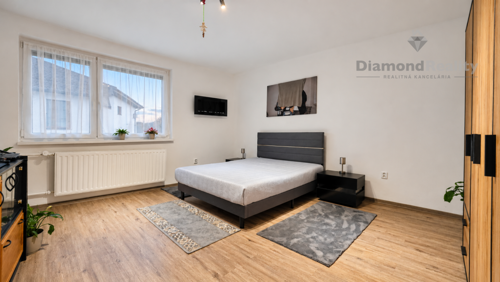 Na predaj veľký 3 izbový byt ulica Liesková , Košice - Vyšné Opátske