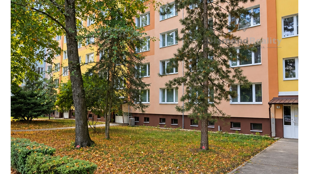 Na prenájom zrekonštruovaný 3-izbový byt Polárna ulica - Nad jazerom, Košice.