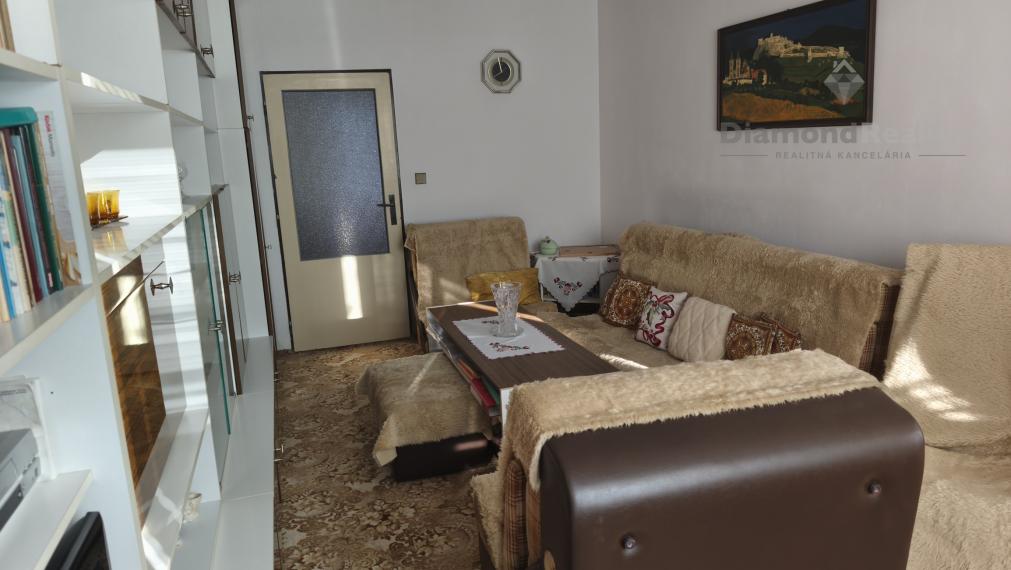 Na predaj 4-izbový byt na ulici Dvorkinova, Dargovských hrdinov-Furča, Košice