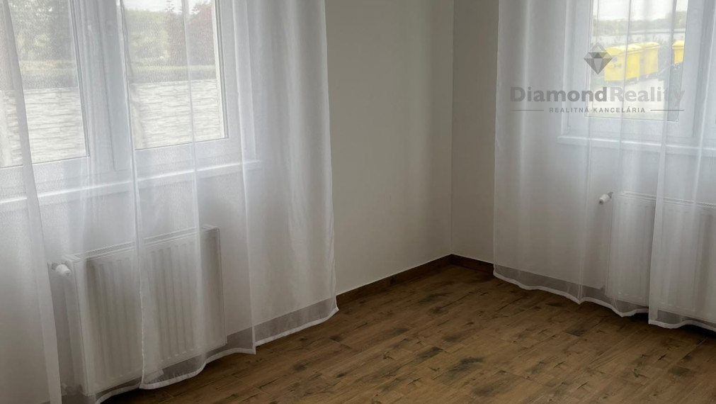 Na prenájom 3 izbový byt Slepčany pre pracujúce rodiny