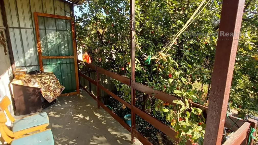 6-IZBOVÝ STARŠÍ RODINNÝ DOM S KRÁSNOU ZÁHRADOU – FORRÓ