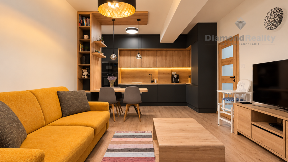 🏡 MODERNÉ BÝVANIE V NOVOSTAVBE / 2-IZBOVÝ APARTMÁN S BALKÓNOM