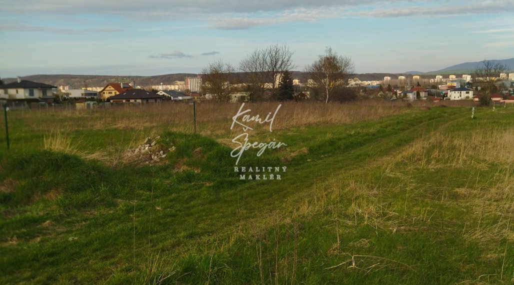 Ponúkam na predaj pozemky mestskej časti Barca
