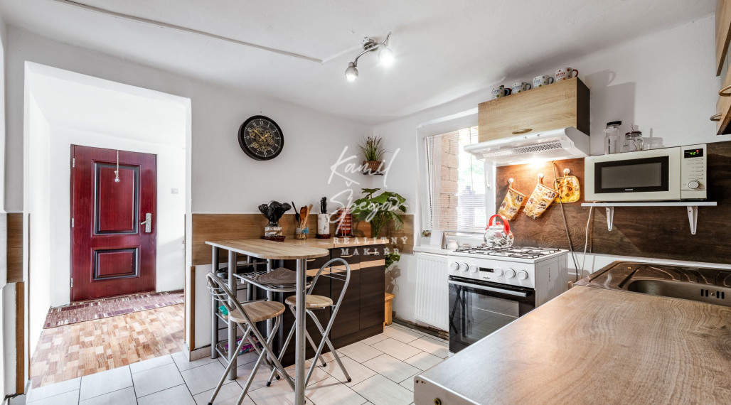 Ponúka na predaj RD Valaliky