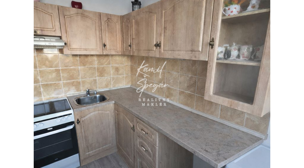 Ponúkam na predaj  1 izbový byt Popradská ul. Terasa