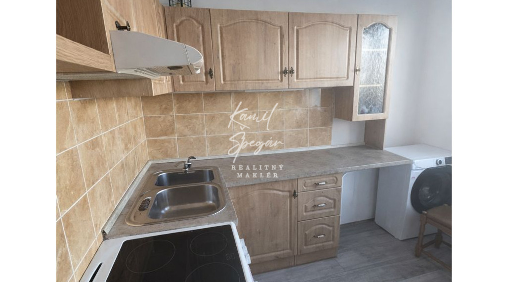 Ponúkam na predaj  1 izbový byt Popradská ul. Terasa