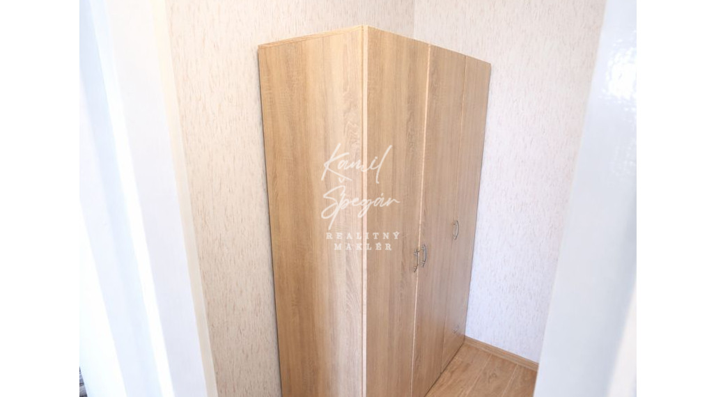 Ponúkam na predaj  1 izbový byt Popradská ul. Terasa