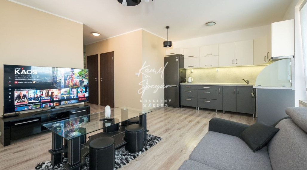 Na predaj moderný 3 izbový byt , Sídlisko KVP, Na ulici Grunte 3