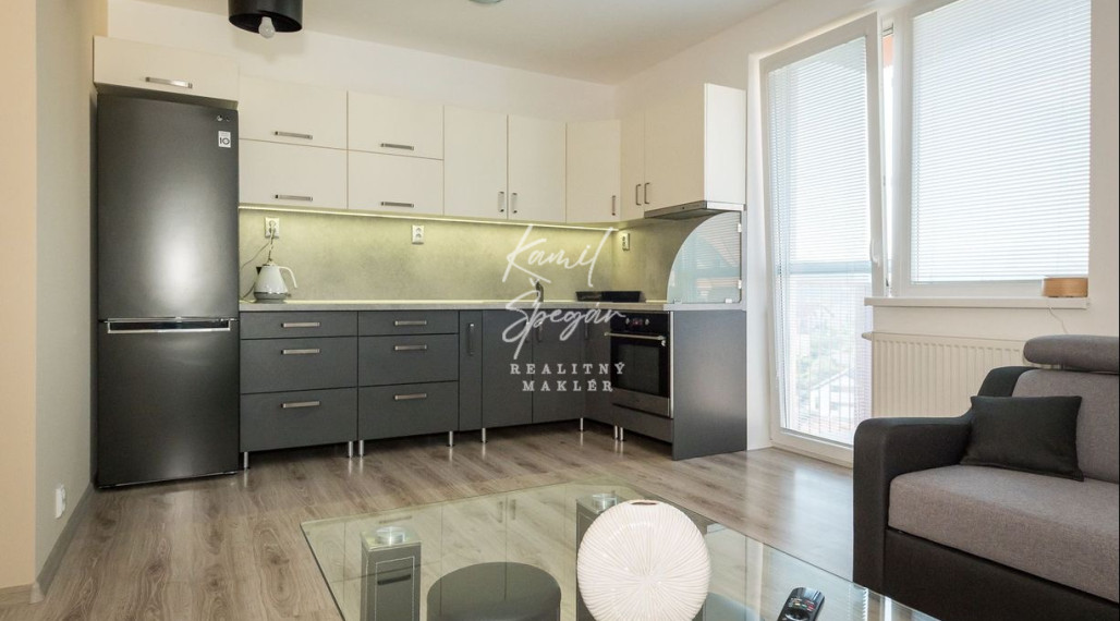 Na predaj moderný 3 izbový byt , Sídlisko KVP, Na ulici Grunte 3