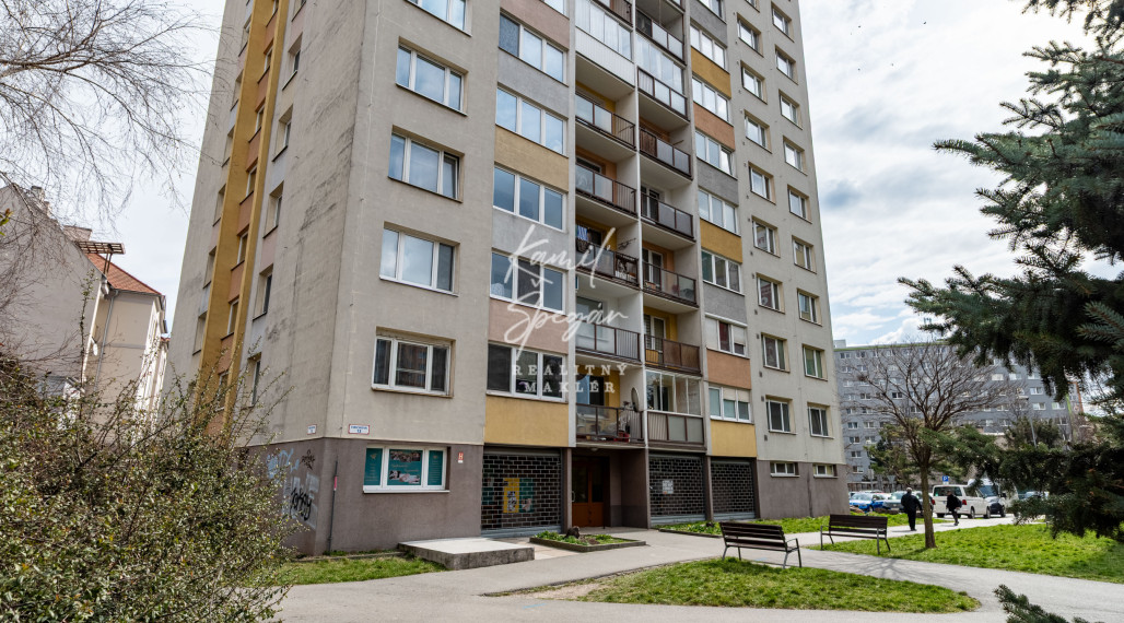 Na predaj 3 izbový byt, Košice Juh, Fibichova ul.