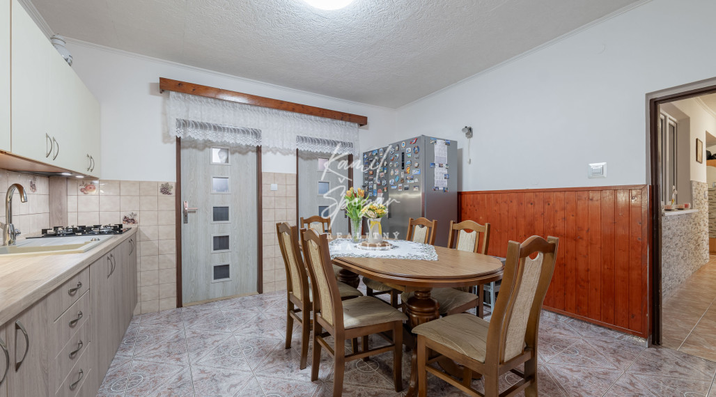 Na predaj 4 izbový rodinný dom Veľká Ida