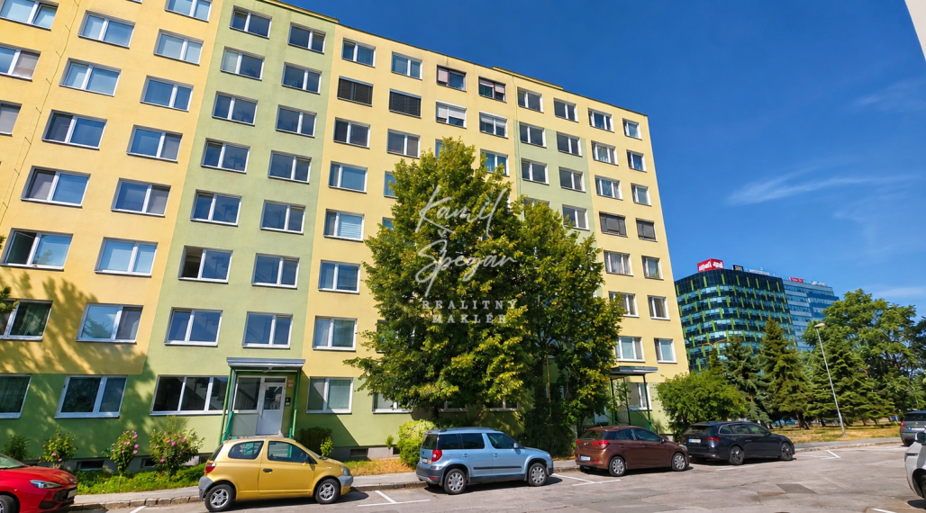 Ponúkam na predaj 3 izbový byt, Fibichová ul., Košice JUH