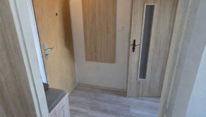 Ponúkam na predaj  1 izbový byt Popradská ul. Terasa