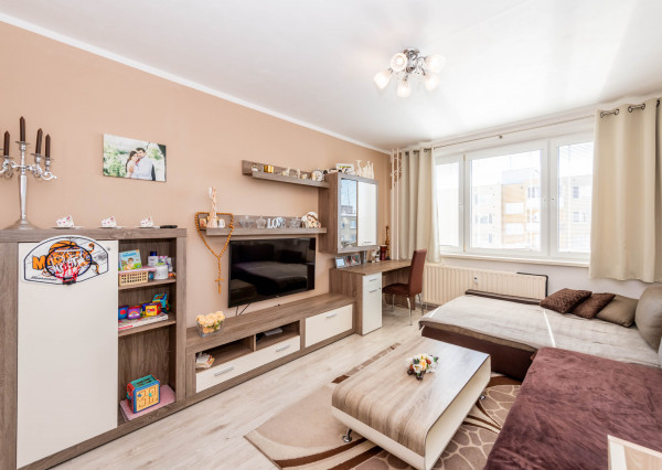 REZERVOVANÉ! Na predaj pekný 2 izbový byt na ulici Jegorovovo námestie, Košice - Sídlisko Dargovských hrdinov