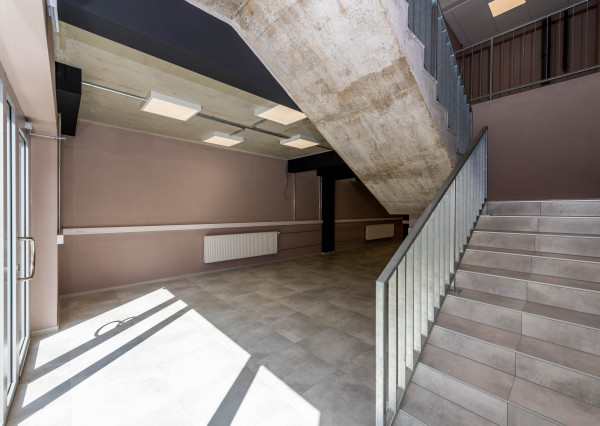 Na prenájom obchodný priestor Pivovarská Nitra -. len 8,5 eur za m2