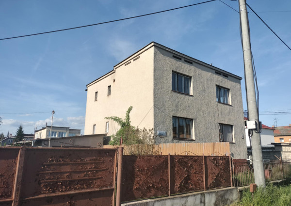 Jedinečná ponúka na predaj 5 izbový RD Moldava n/ Bodvou