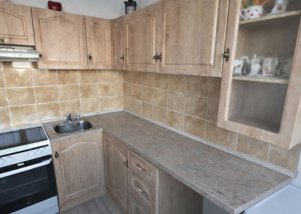 Ponúkam na predaj  1 izbový byt Popradská ul. Terasa