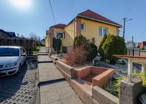 Ponuka na predaj 3 izbový Rodinný dom Hrčeľ, okr. Trebišov