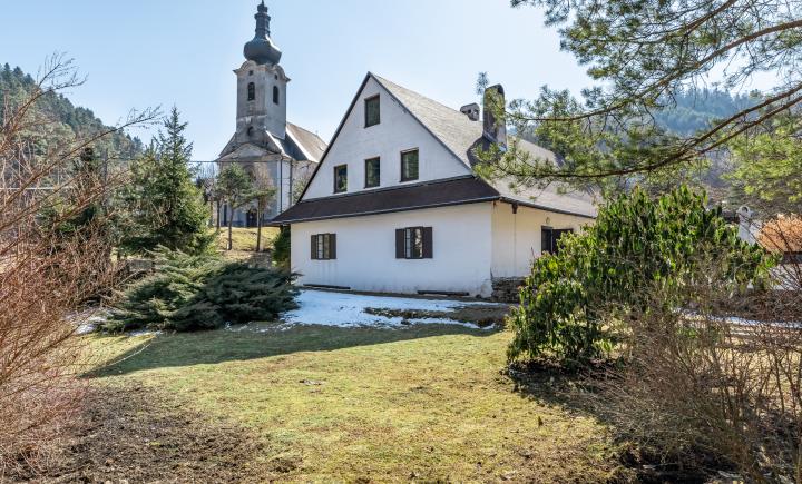 NA PREDAJ KRÁSNA CHALUPA PRI RUŽÍNE, OPÁTKA