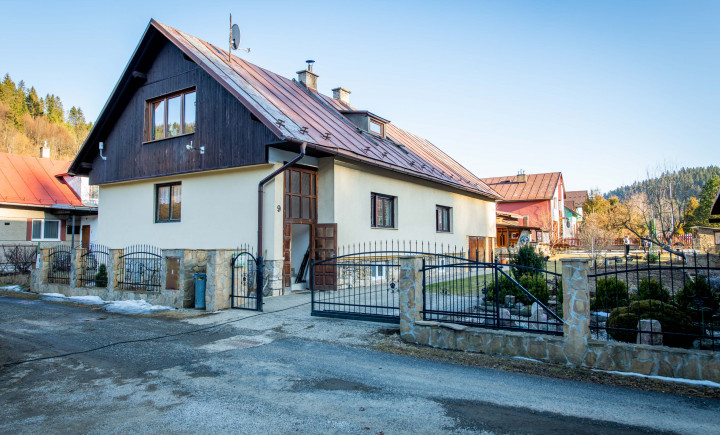 Na predaj rodinný dom v obci Červený Kláštor, okr. Kežmarok