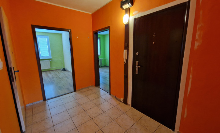 PRENAJATÉ: Ponúkame na prenájom 3 izbový byt v pôvodnom stave na ulici Wuppertálska, Košice - KVP