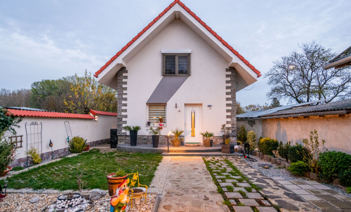 Na predaj pekný rodinný dom v obci Belža, Košice - okolie