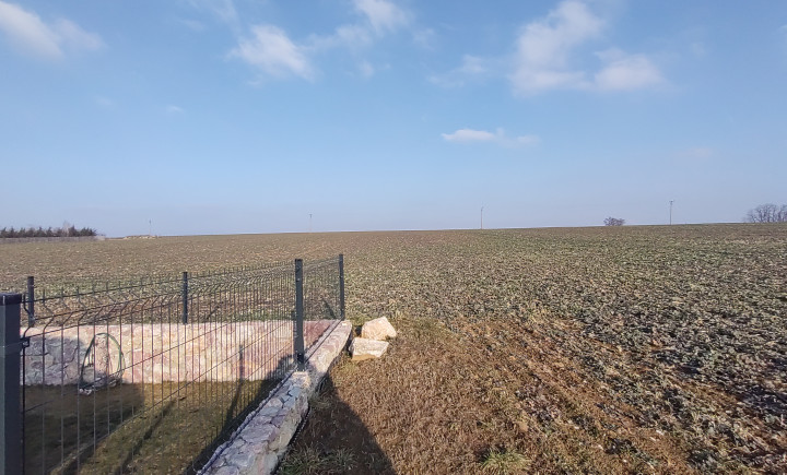 Na predaj investičný pozemok Veľký Lapáš