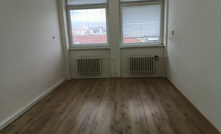 Na prenájom dvojkancelária Nitra - Chrenová