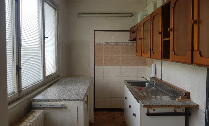 REZERVOVANÝ - Na predaj 3 - izbový byt na Terase, ulica Rožňavská (Košice - Západ)