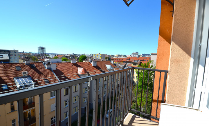 TOP poloha Prenájom 3-izbový byt Košice, Tolstého ulica, výťah, balkón