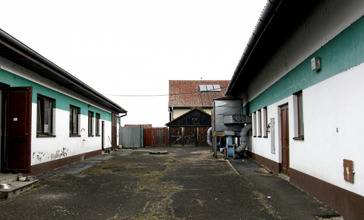 Stolárska dielňa, obchod, sklad, kancelária, dom v Novosade