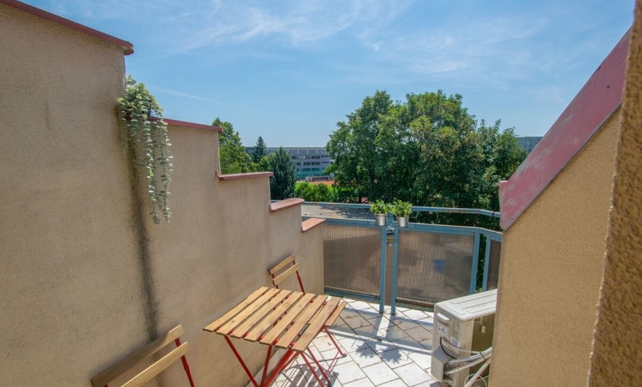 Na prenájom zariadený byt s balkónom, ul. J. Bottu, Trnava.