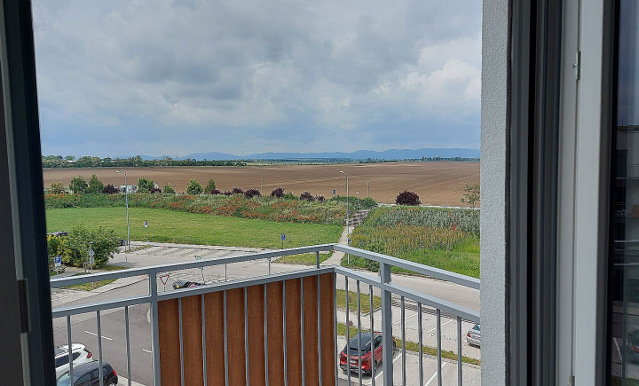 Na prenájom 3 izbový byt balkón novostavba, TT, Biely Kostol.
