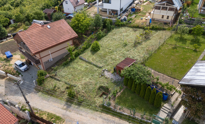 NA PREDAJ STAVEBNÝ POZEMOK V OBCI BAŠKA