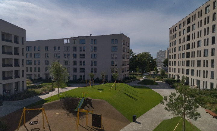 Na prenájom novostavba 3 izbový byt, balkón, Prúdy, Trnava.
