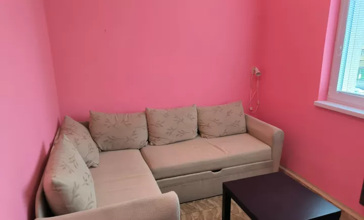 Na prenájom 1 izbový zariadený byt, časť Sotina, Senica