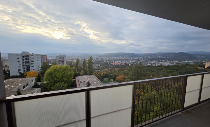 Ponúkam na predaj 1 izbový byt, Jáltska, Dargovských hrdinov