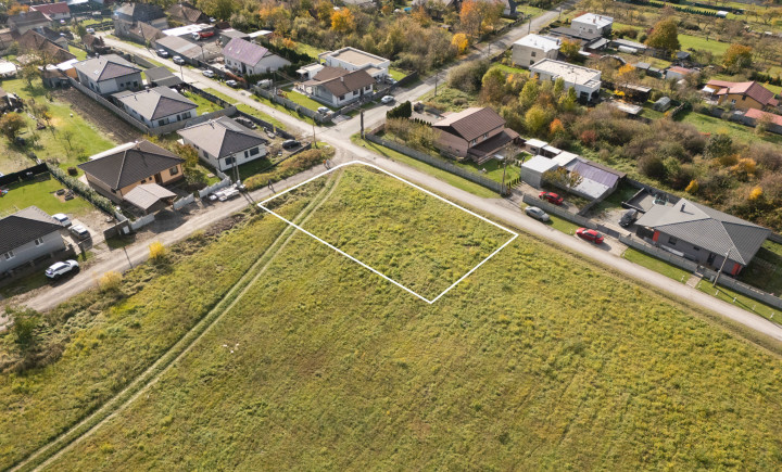 NA PREDAJ STAVEBNÝ POZEMOK V OBCI ĎURKOV