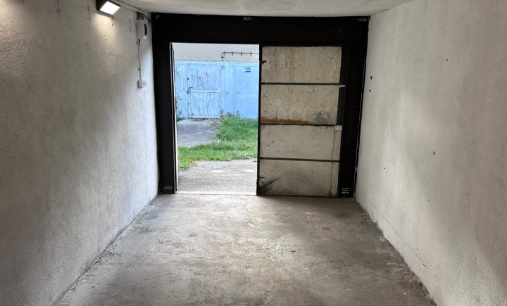 Na predaj GARÁŽ na Štítovej ul. Staré mesto