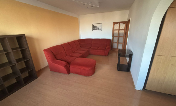 Na prenájom veľký 2 izbový byt Nitra - Čermáň, skvelá lokalita