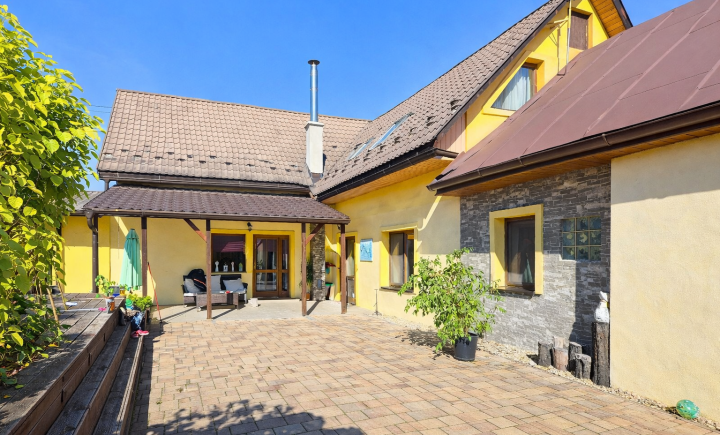 Na predaj priestranný rodinný dom, Valaliky, Košice - okolie