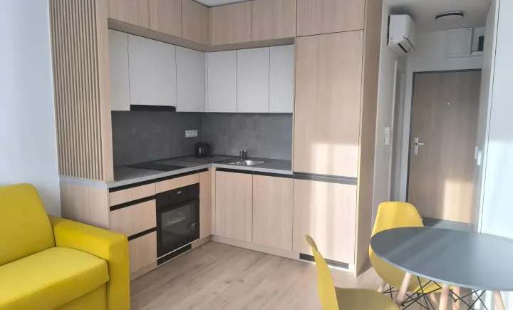 Na prenájom prerobená garsonka, ul. Teplická, Piešťany