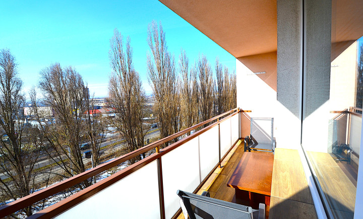 TOP Na prenájom zrekonštruovaný 3-izbový byt Ždiarska ulica Nad jazerom, Košice