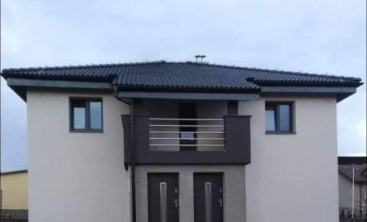 Na predaj rodinný dom s dvoma  3 izbovými  bytmi na Solivare