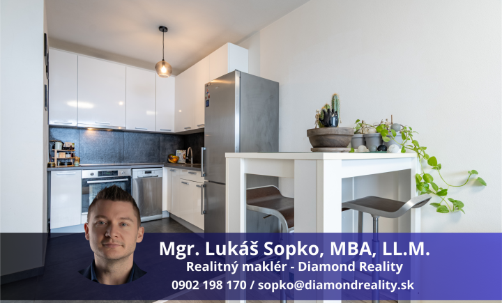 NA PREDAJ PEKNÝ A MODERNÝ 2-IZBOVÝ BYT | ZELENÁ STRÁŇ