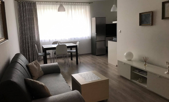 Na prenájom zariadený 1 izbový byt novostav Nevädzova Trnava.