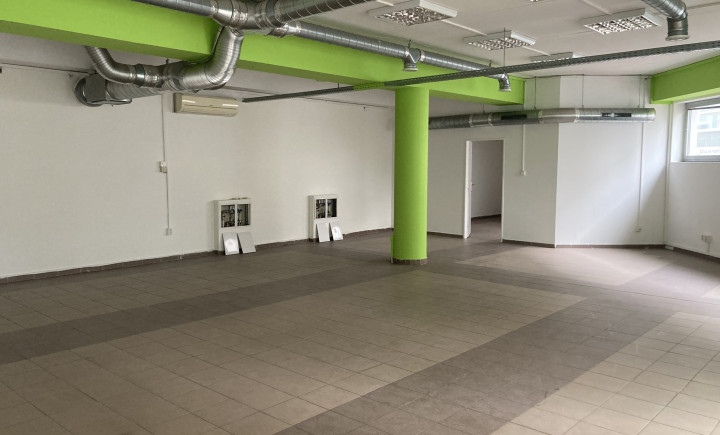 Na prenájom obchodný priestor 170 m² v Nitre – ideálne pri autobusovej stanici