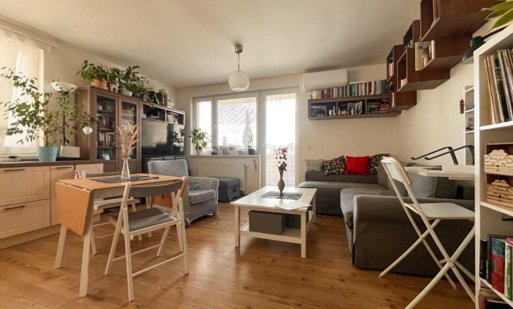 Na prenájom zariadený 2,5 izbový byt balkón Rača Bratislava